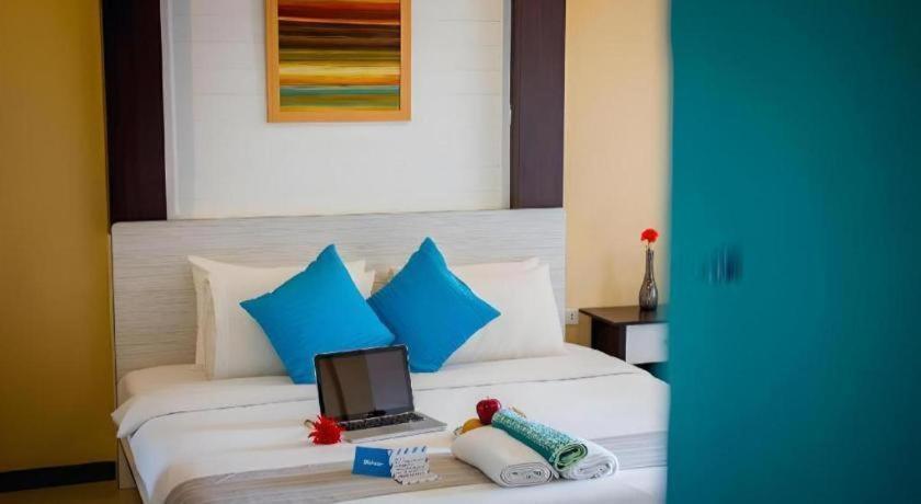 Anchor Boutique House Hotell Patong Exteriör bild