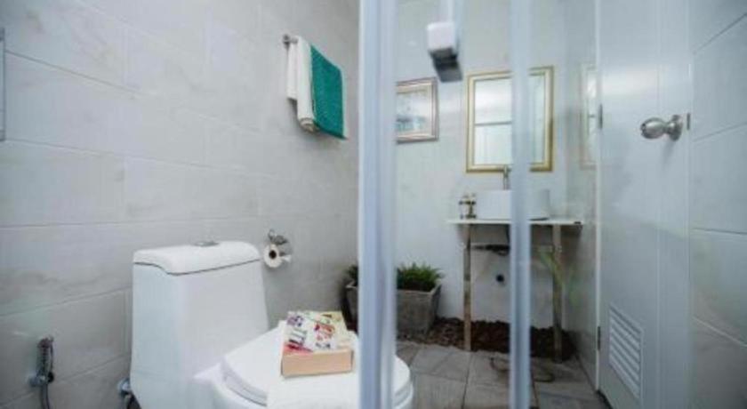 Anchor Boutique House Hotell Patong Exteriör bild